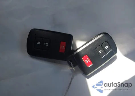 2018 Toyota Rav4 Xle z USA, uszkodzony, nr VIN JTMRFREVXJD234591